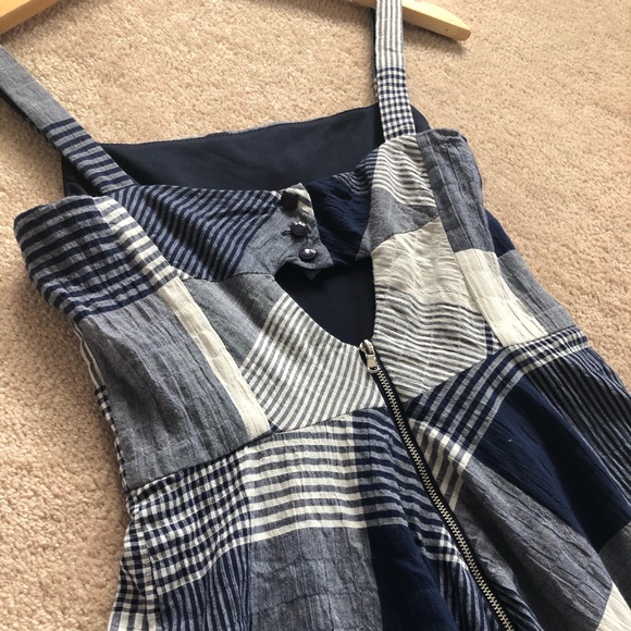 Just Taylor Navy Dress - Picture 3 of 8